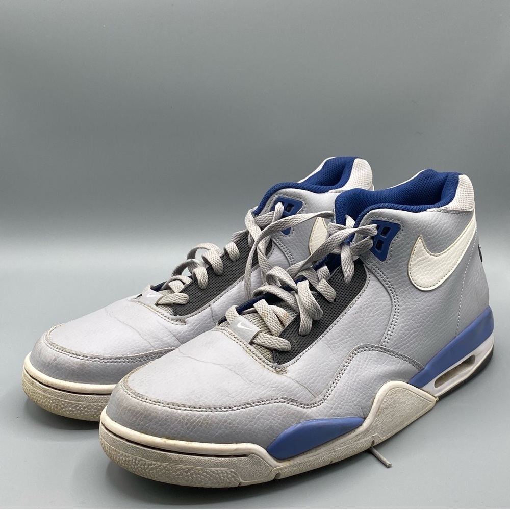 Nike Men's Gray and Navy Sneakers